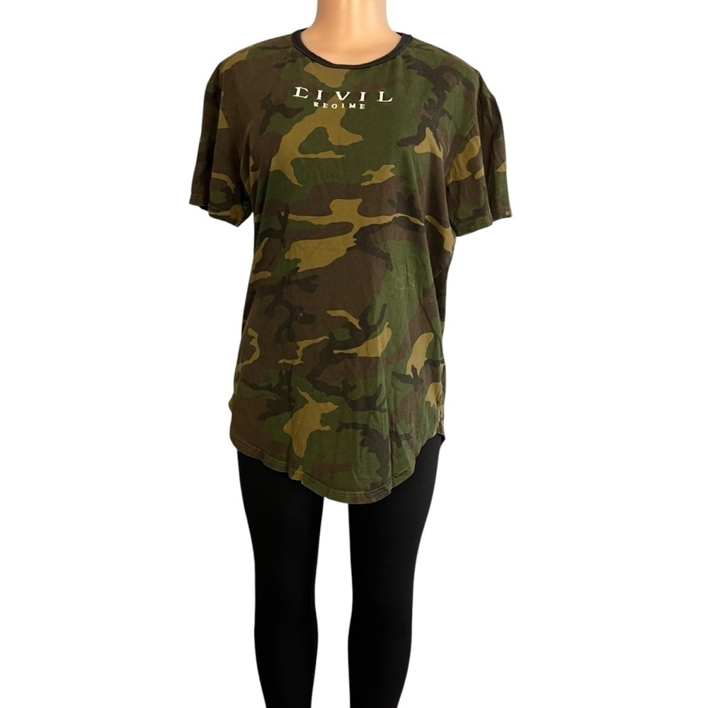 3/$30 ☀️ Civil Regime Camo Short Sleeve T-Shirt